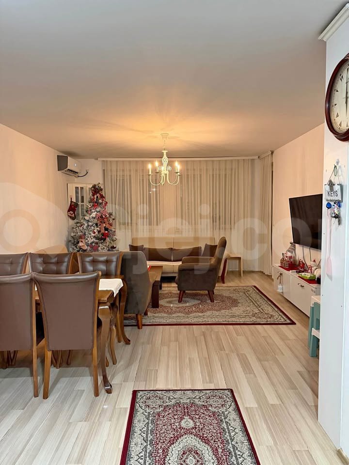 Banesë në #shitje në Fushë Kosovë