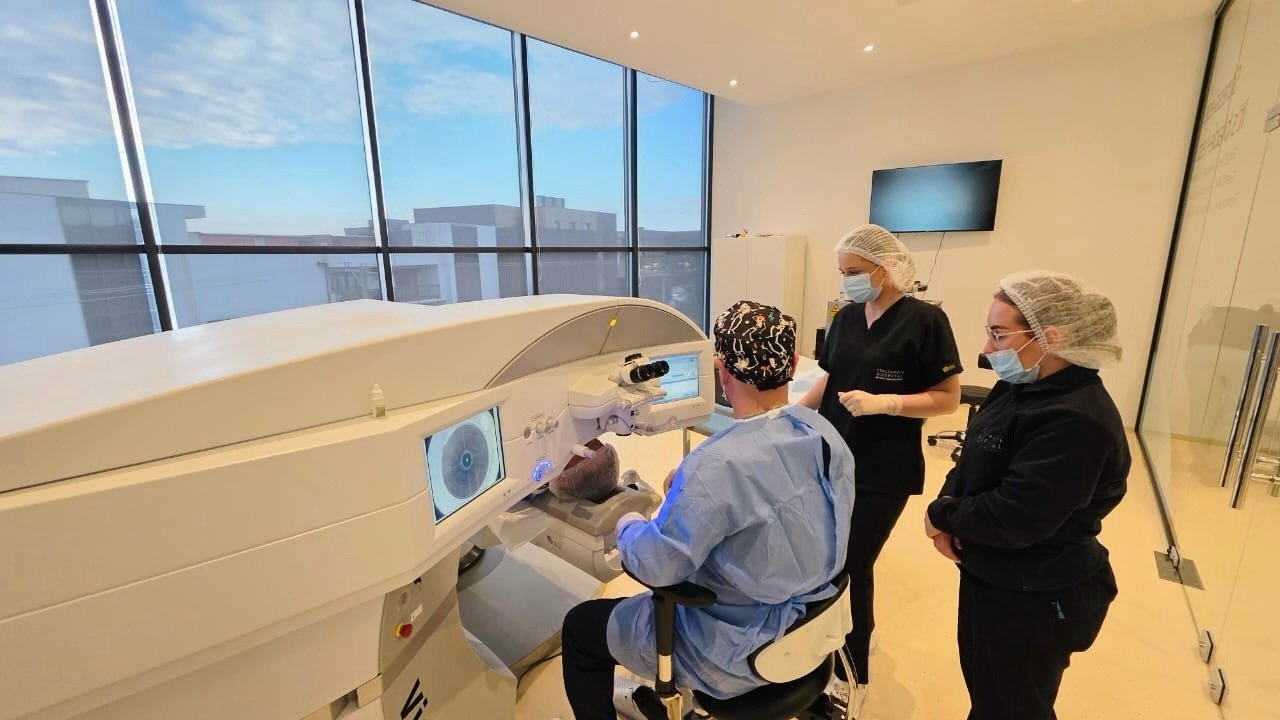 Përkushtim dhe teknologji bashkëkohore