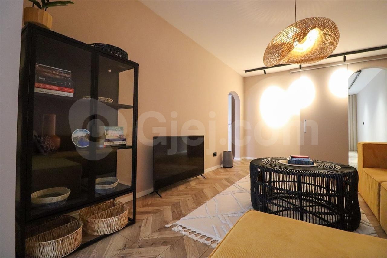 Banesë në #shitje në Bregun e Diellit