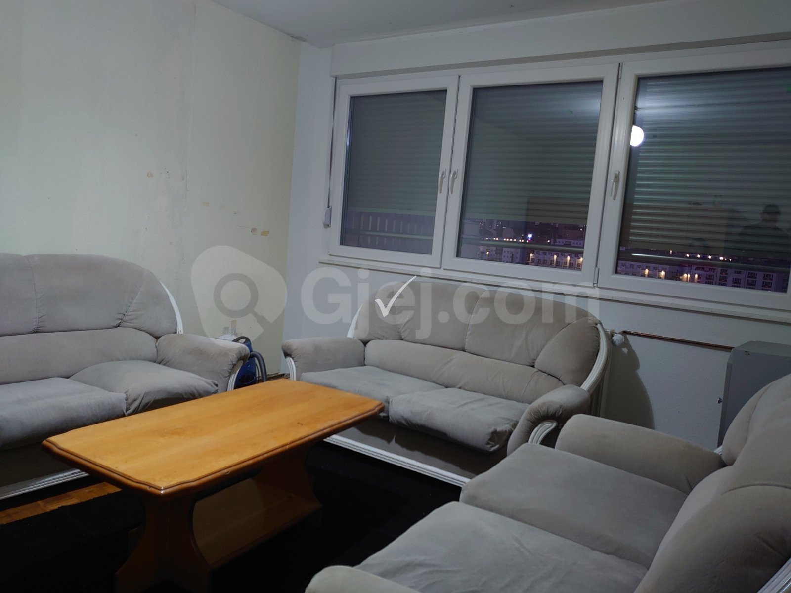 BANESË ME QIRA 2+1 NË ULPIANË