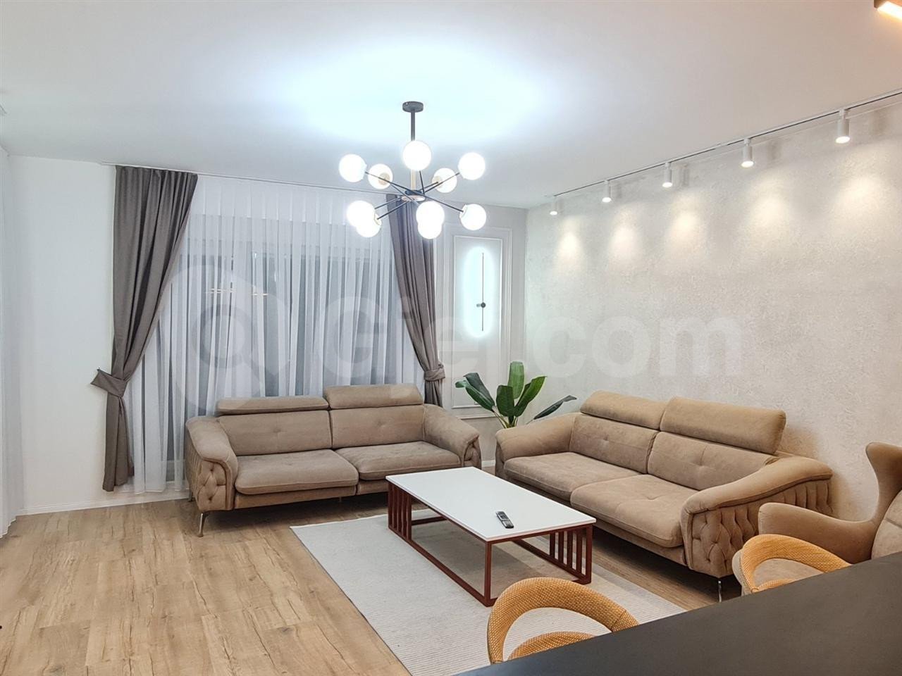 BANESË ME QIRA 2+1 NË RRUGËN C