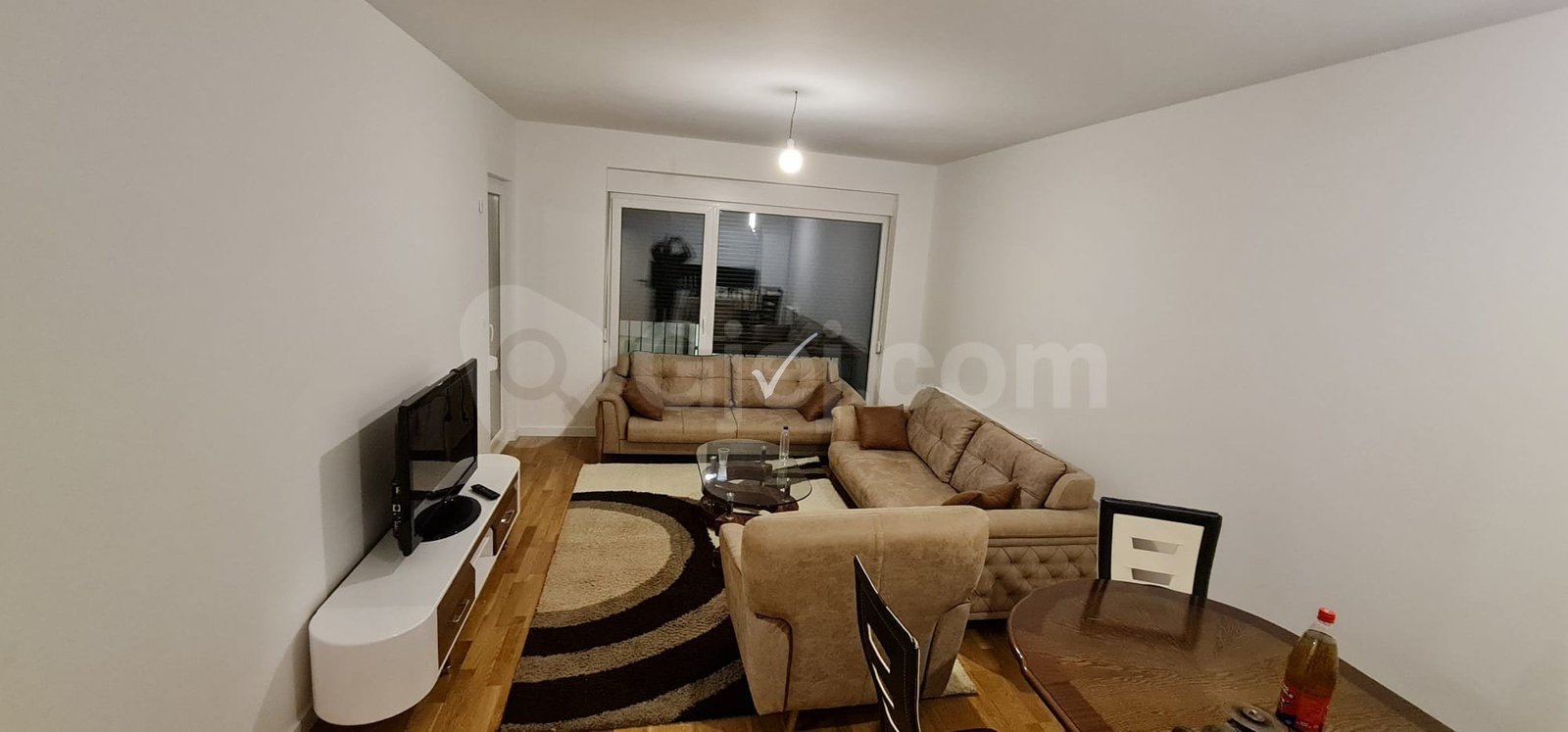 BANESË ME QIRA 2+1 NË TOPHANE