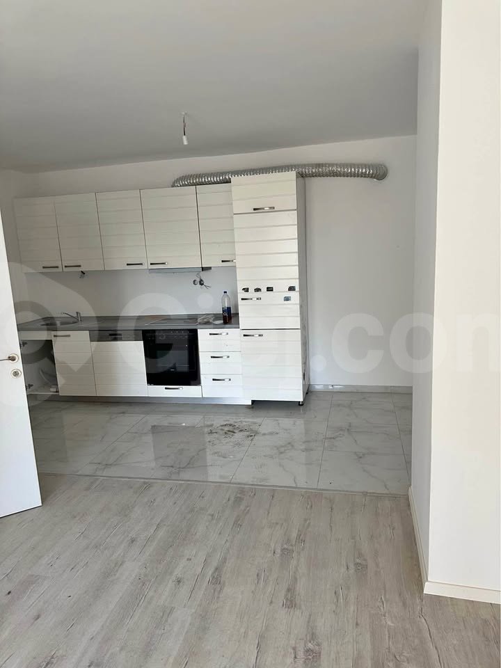 BANESË ME QIRA 2+1 NË MATIN 1