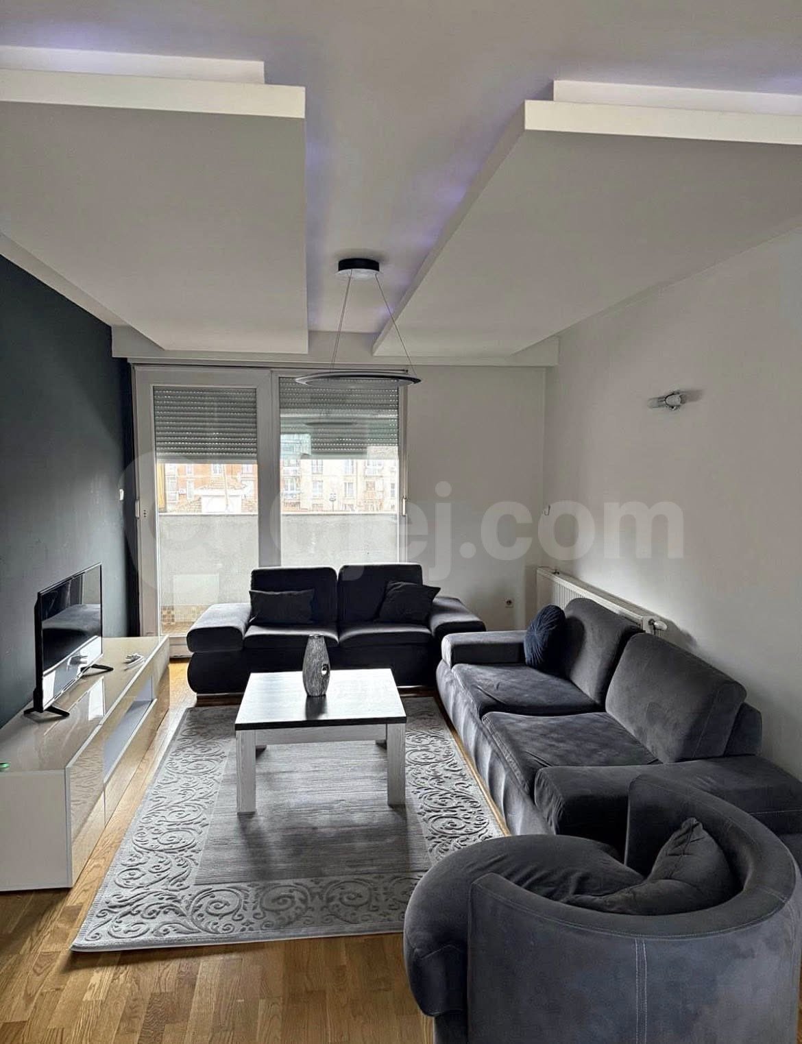 BANESË ME QIRA 2+1 NË DARDANI