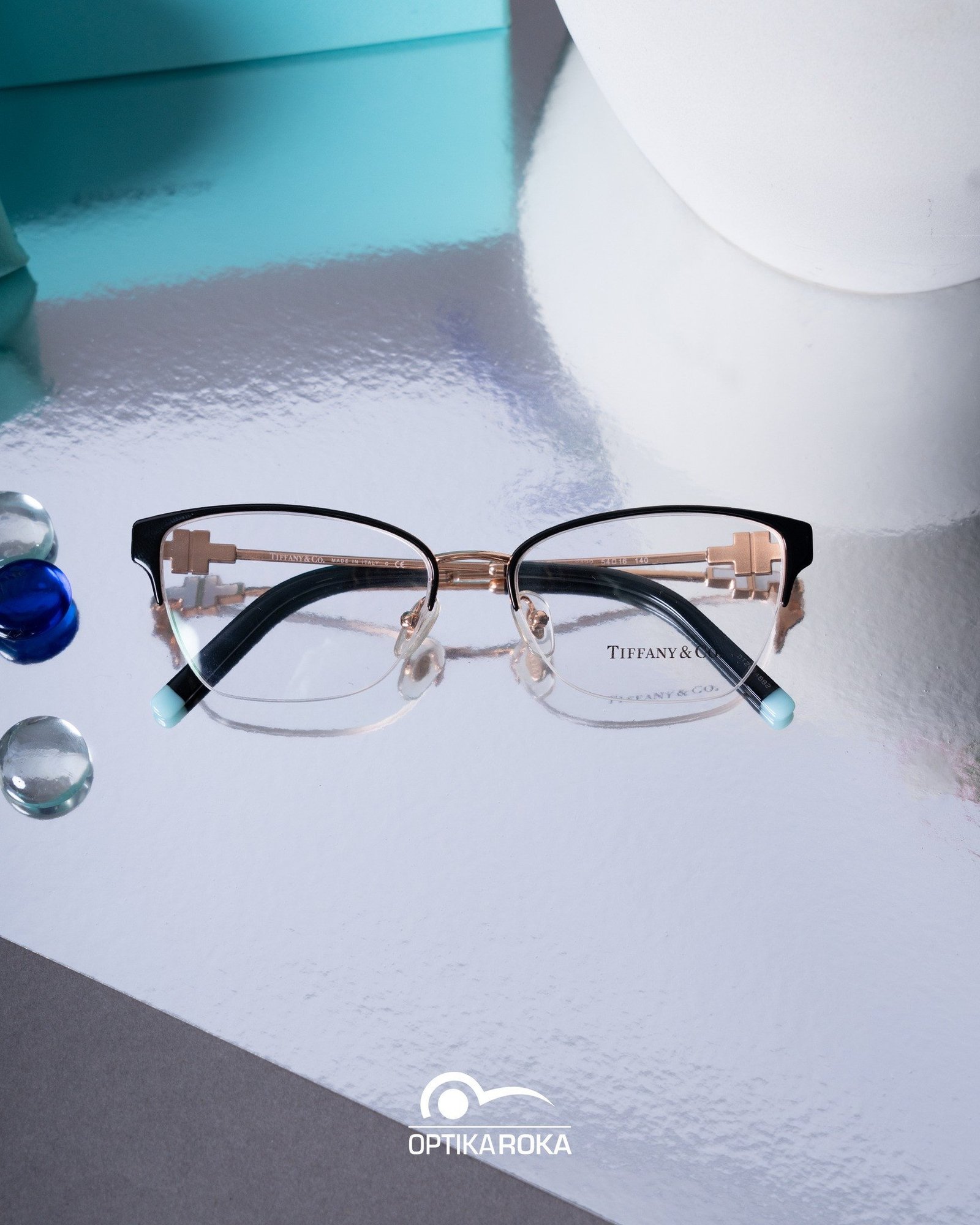 Luks që guxon të të ndjekë kudo