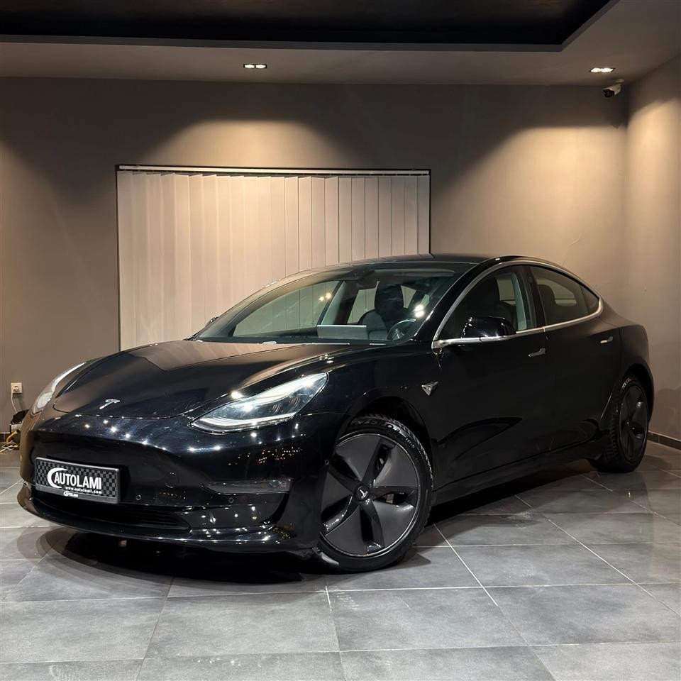 Tesla Model 3 Dual motor 4x4