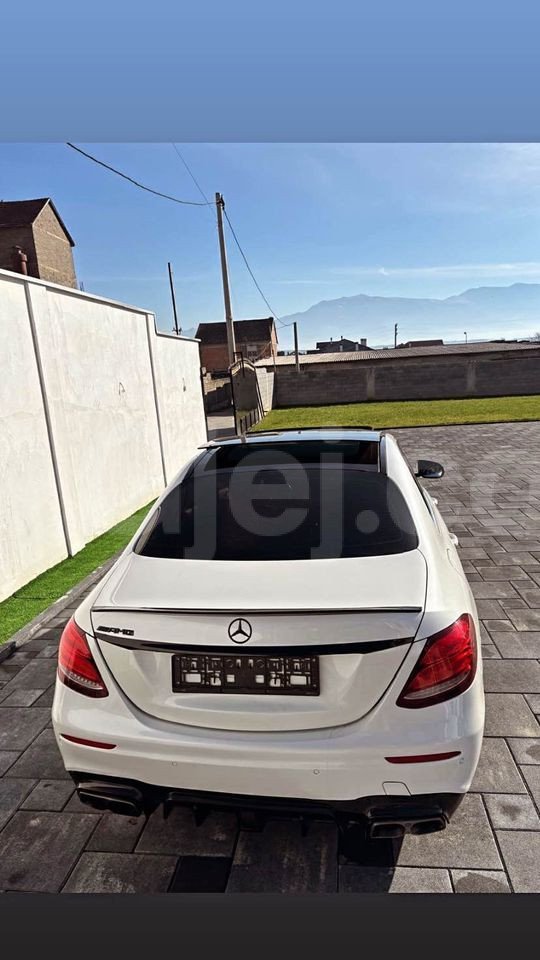 Mercedes E350 AMG Viti 2017