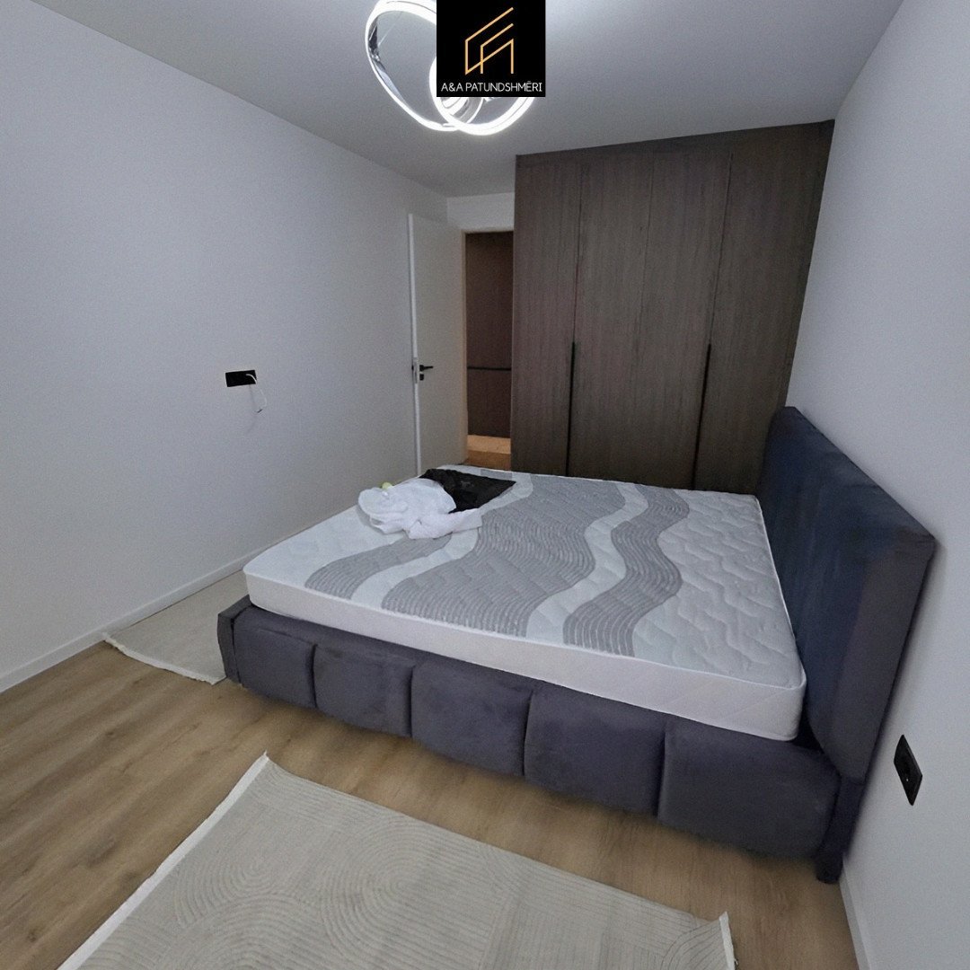 Thumbnail image 6