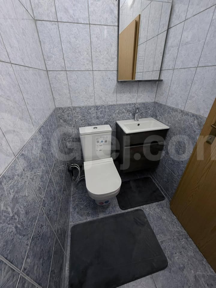 Thumbnail image 8