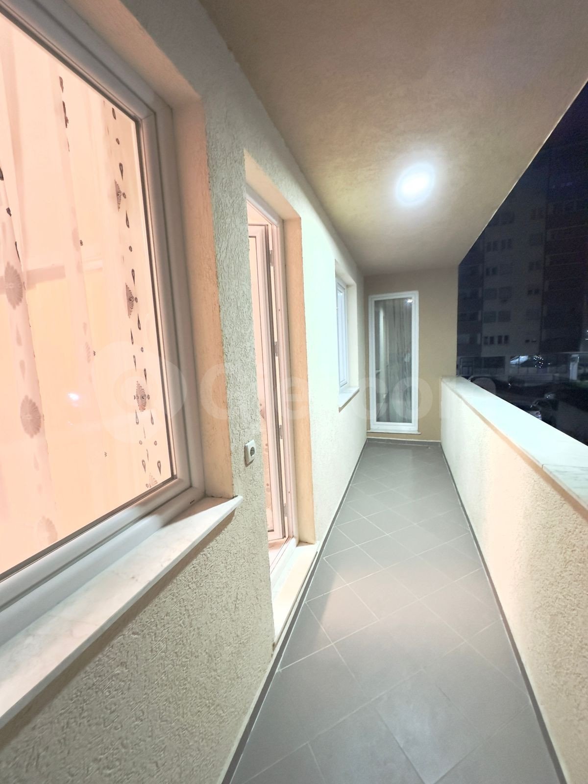 Thumbnail image 9