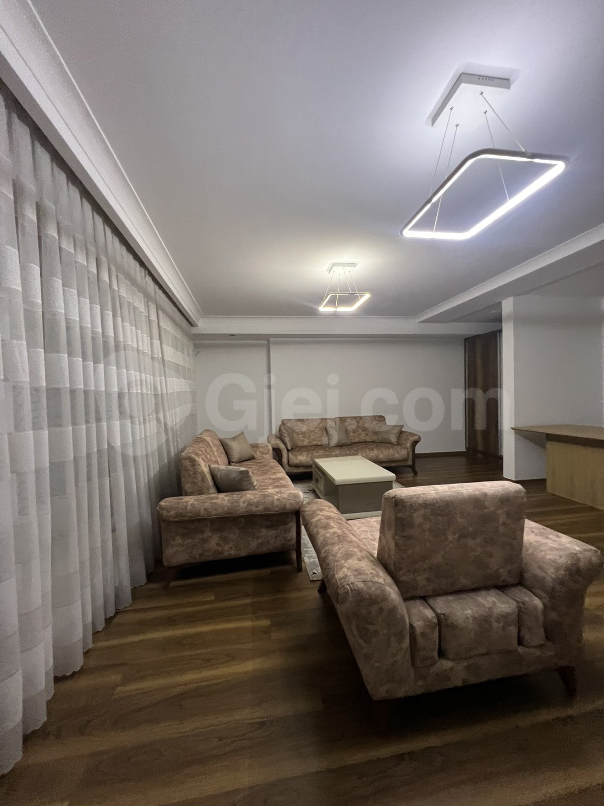 Duplex me qira 1+1 në Dardani