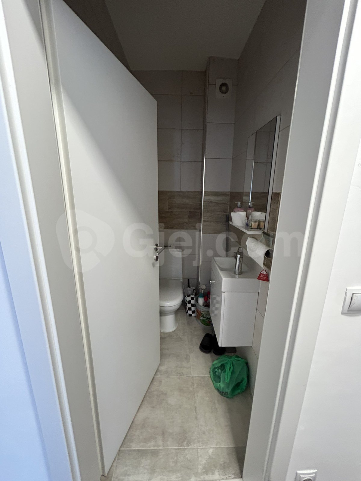 Thumbnail image 6