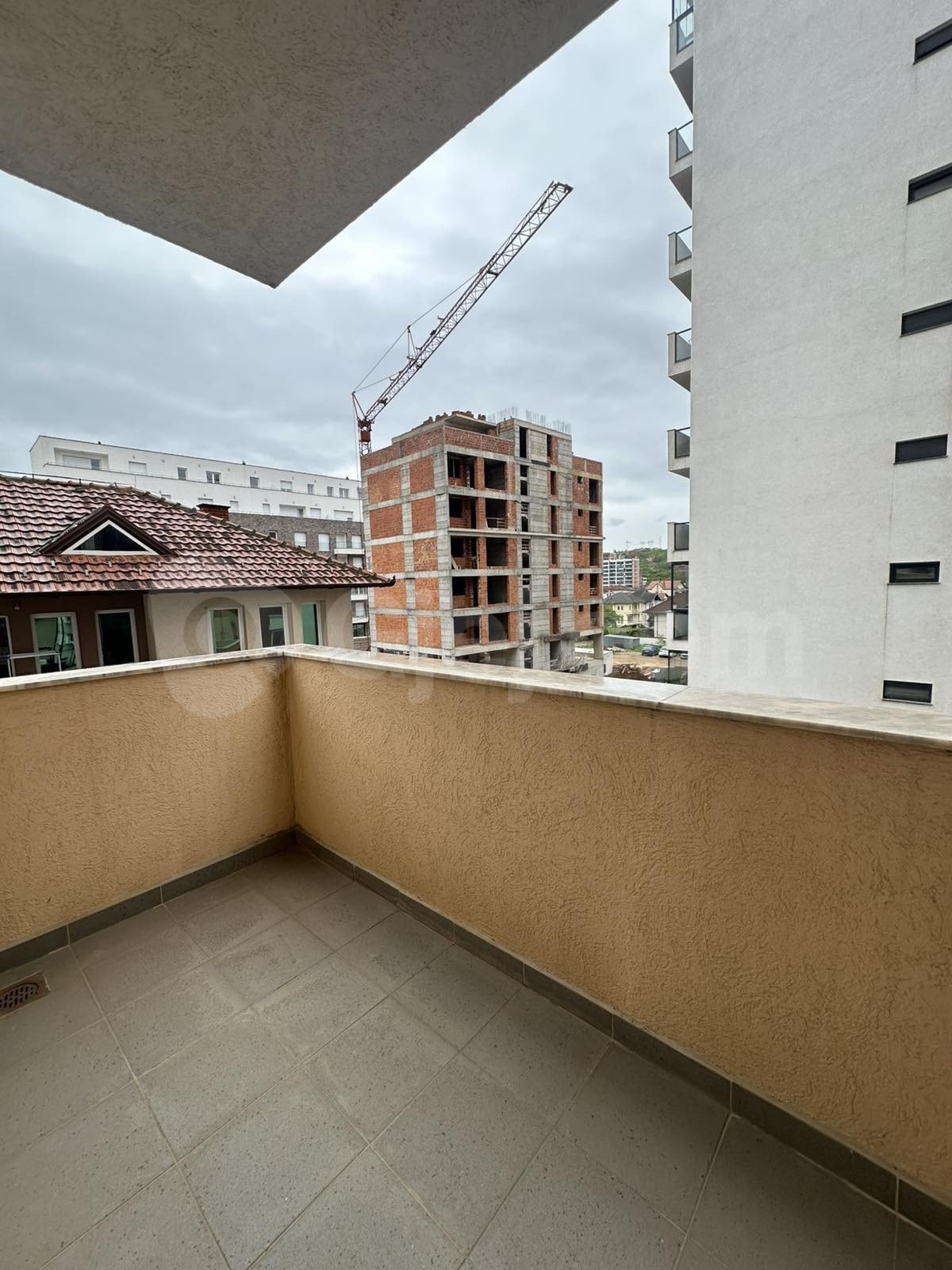 Thumbnail image 10