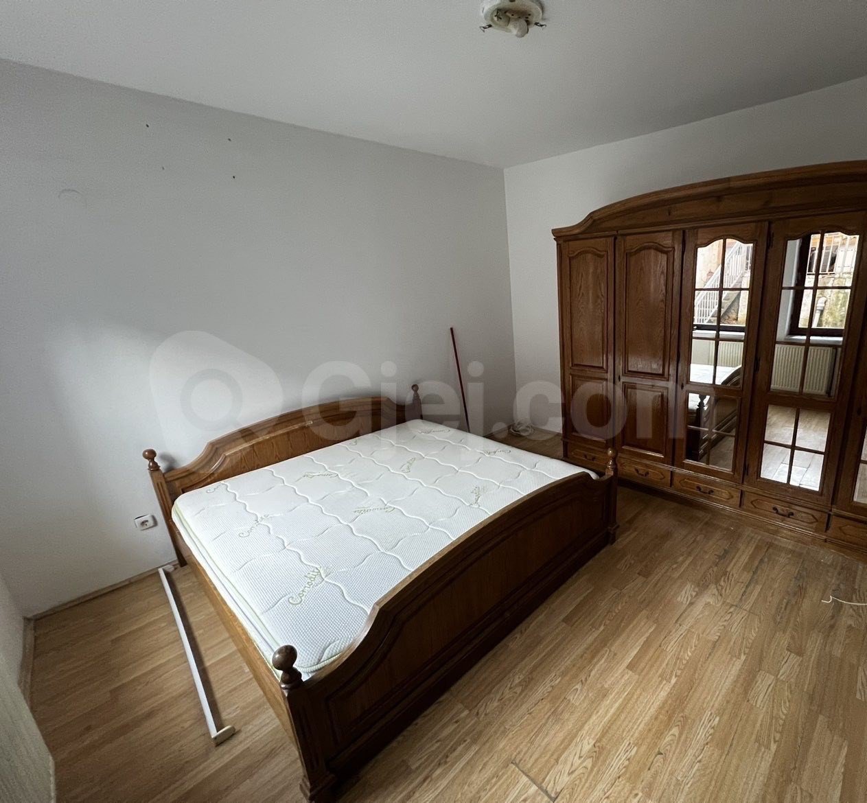 Thumbnail image 5