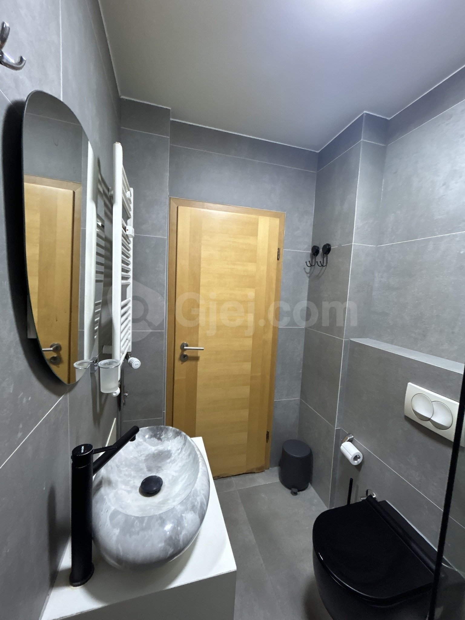 Thumbnail image 12