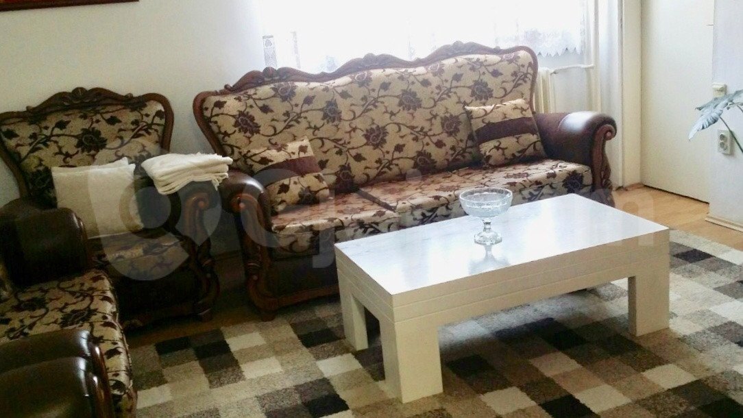 Banesë në shitje në Dardani