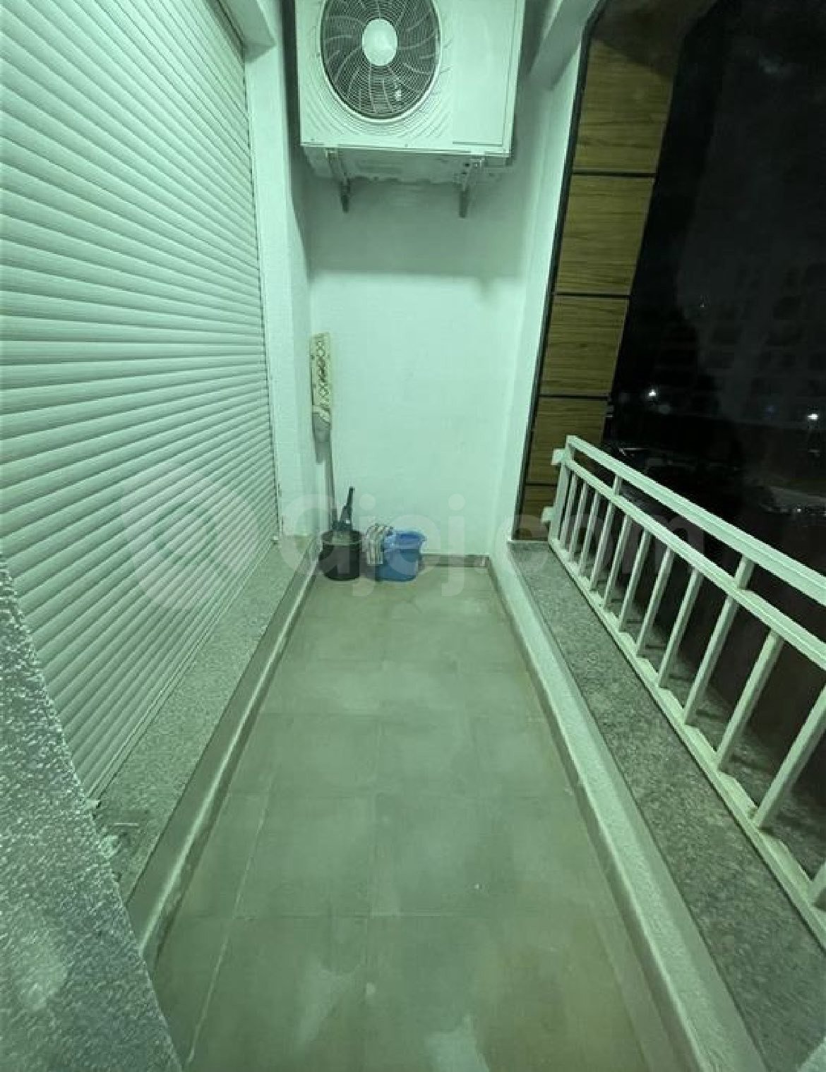 Thumbnail image 6