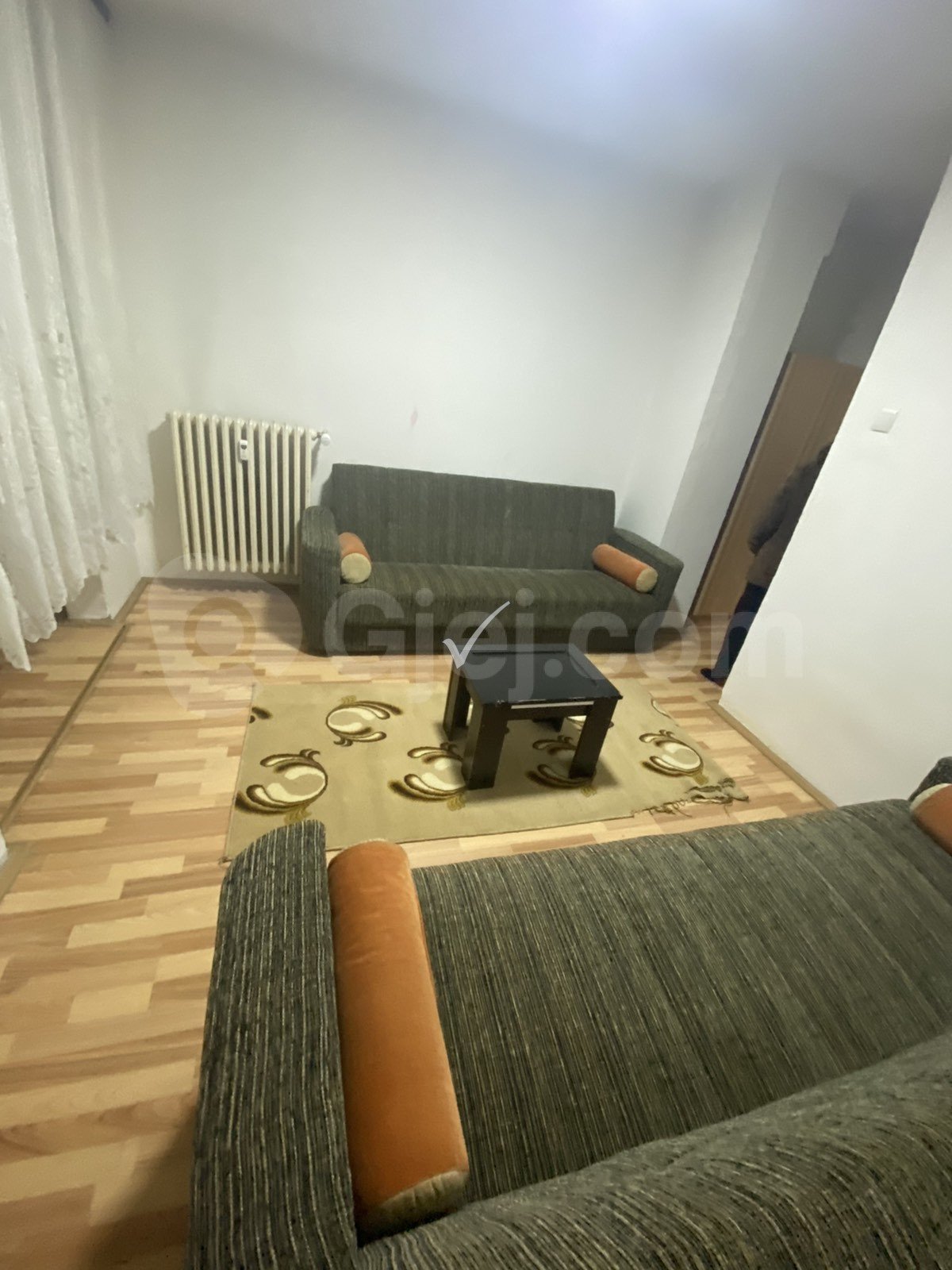 Thumbnail image 4