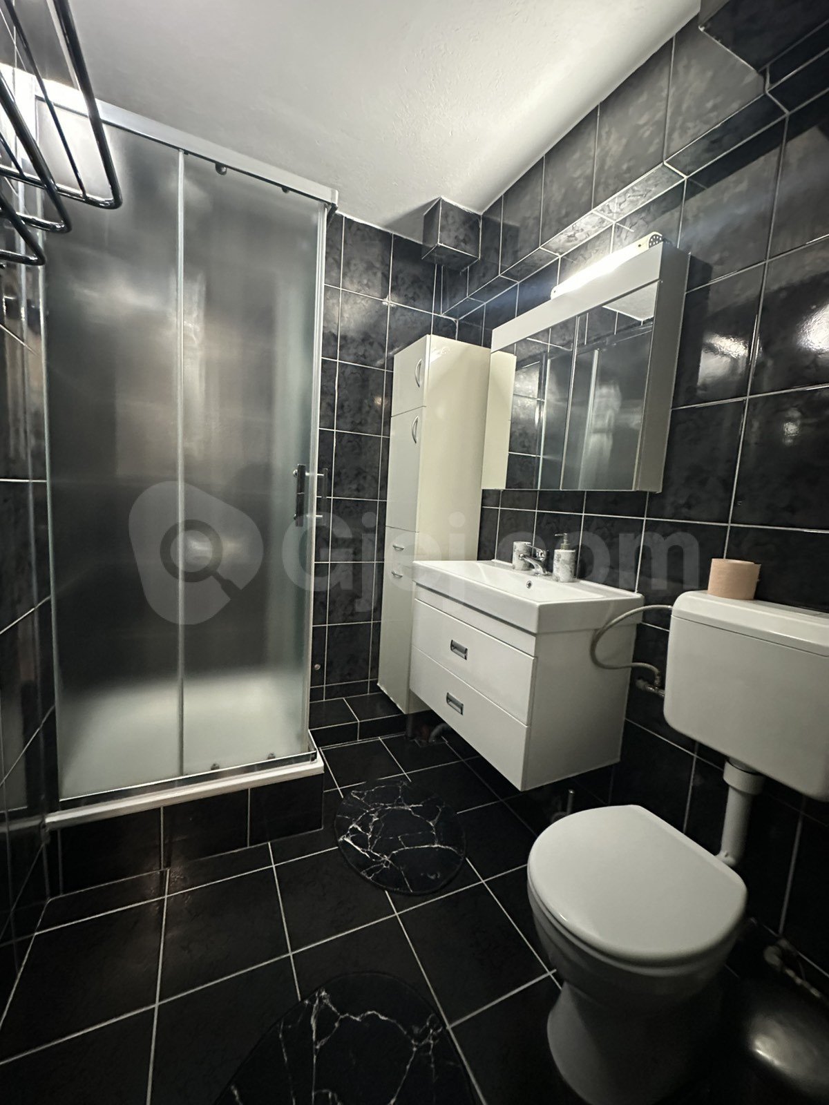 Thumbnail image 7