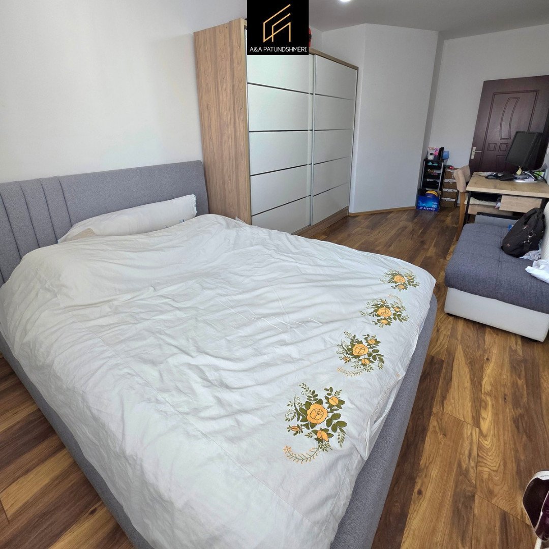 Thumbnail image 6