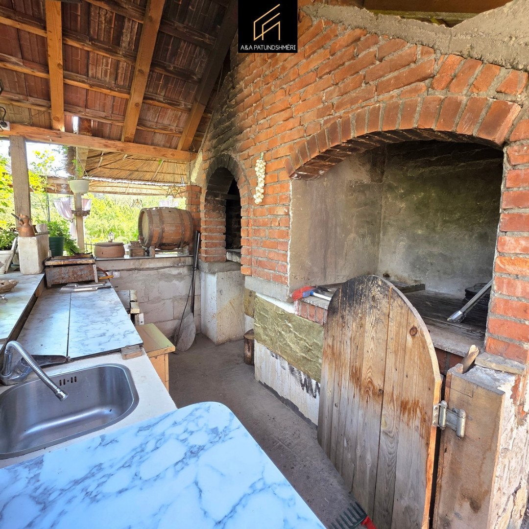 Thumbnail image 7