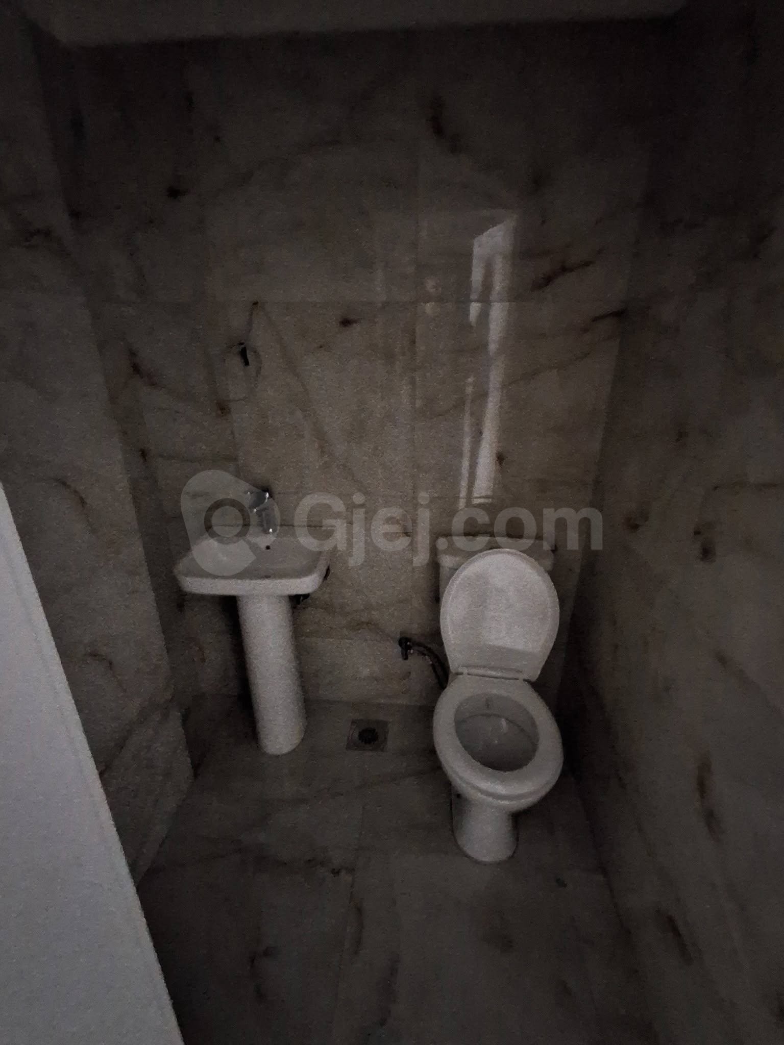 Thumbnail image 4
