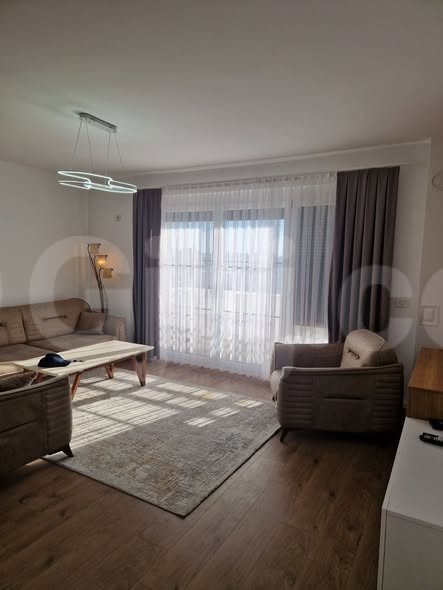 Banesë me qira 2+1 në Tophane