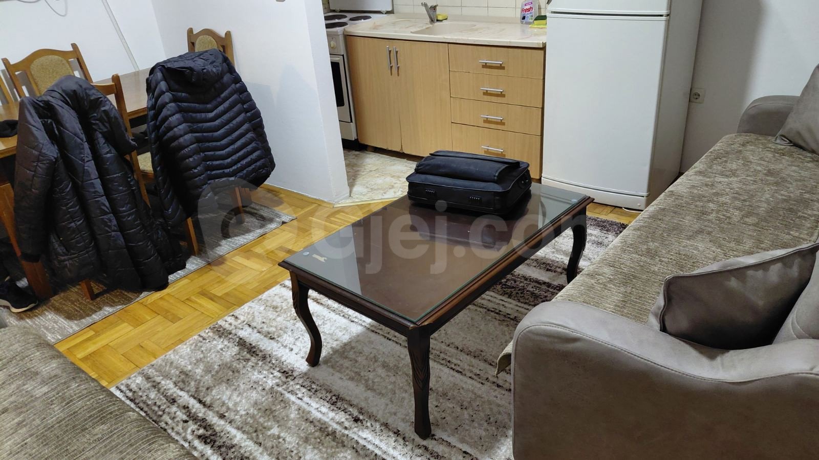 Banesë me qira 2+1 në Kalabri (Emshir)