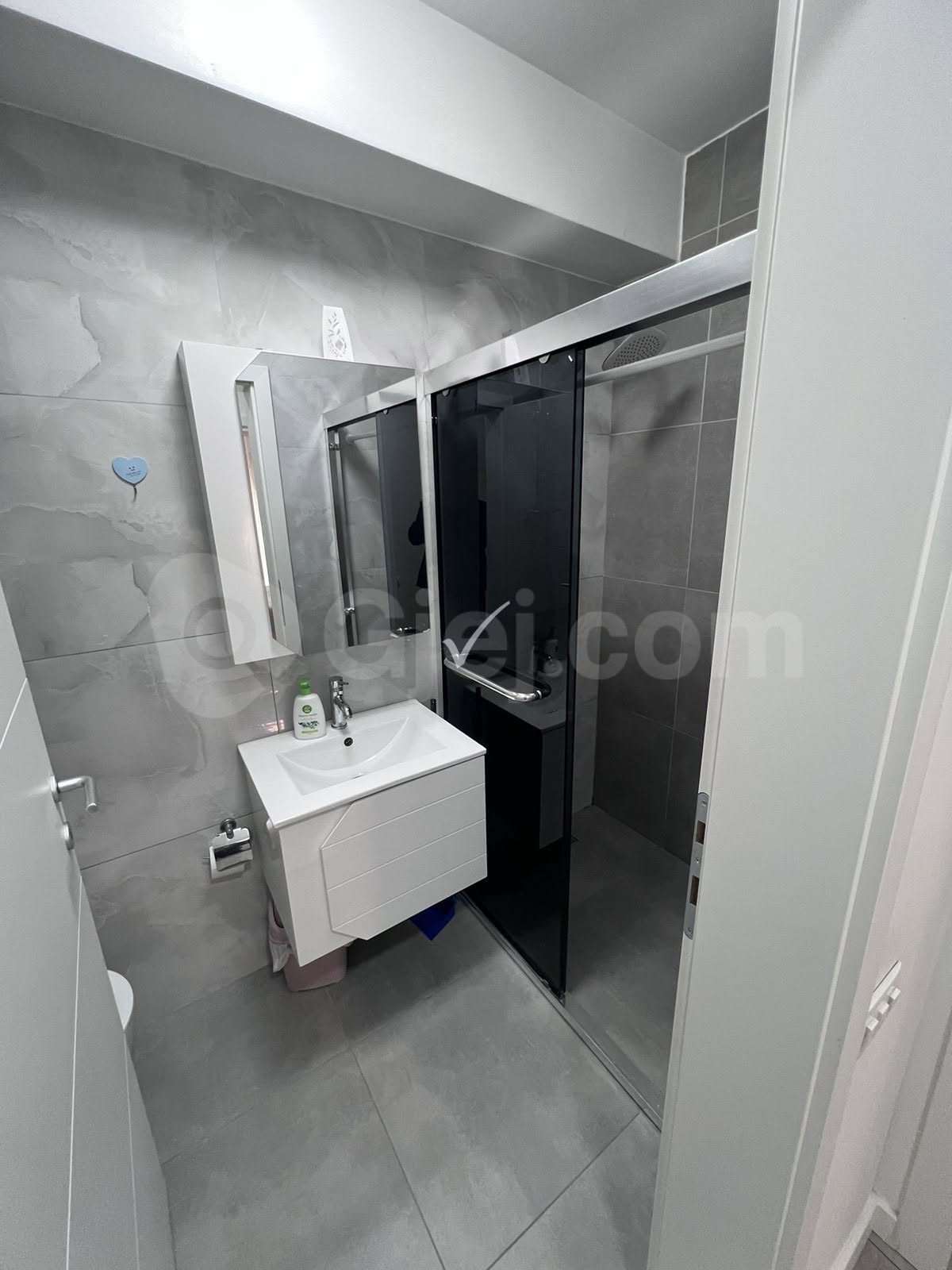 Thumbnail image 8