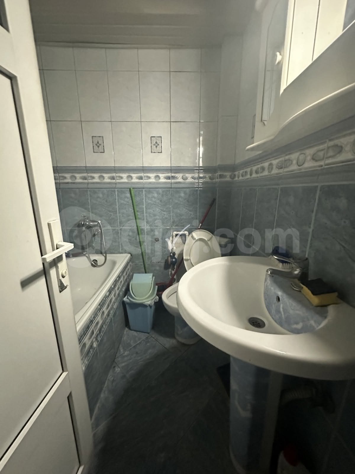 Thumbnail image 5