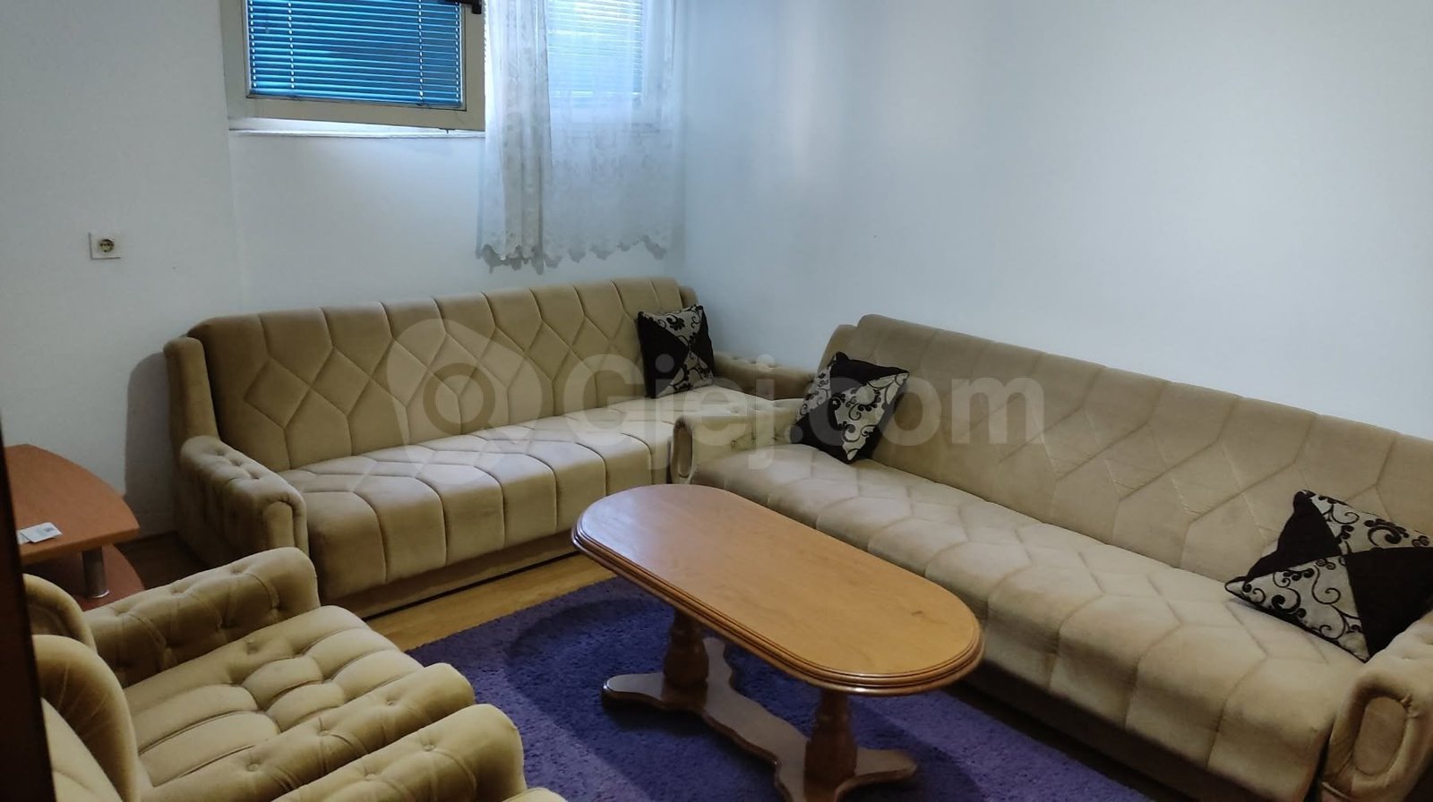 Banesë me qira 1+1 në Ulpianë
