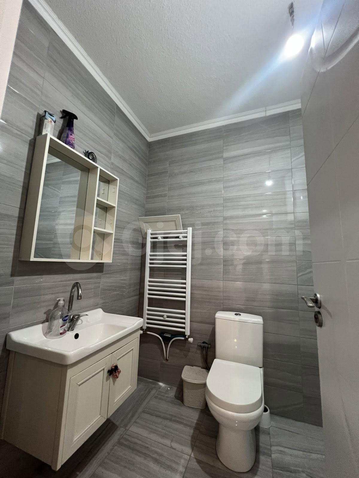 Thumbnail image 6
