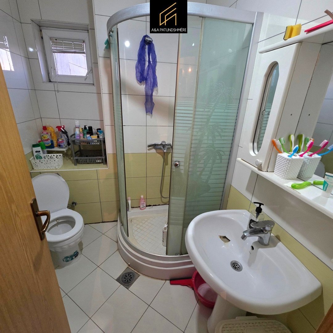 Thumbnail image 8