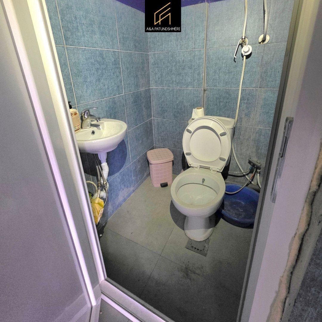 Thumbnail image 6