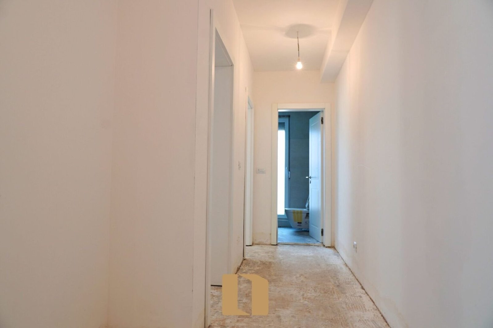 Thumbnail image 4