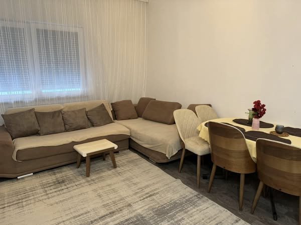 Banesë me QIRA 1+2- Kalabri - 90m²