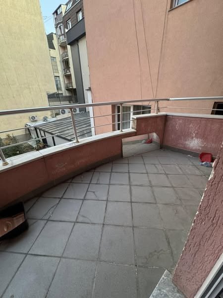 Banesë me QIRA 1+2- Salla 1 Tetori - 90m²