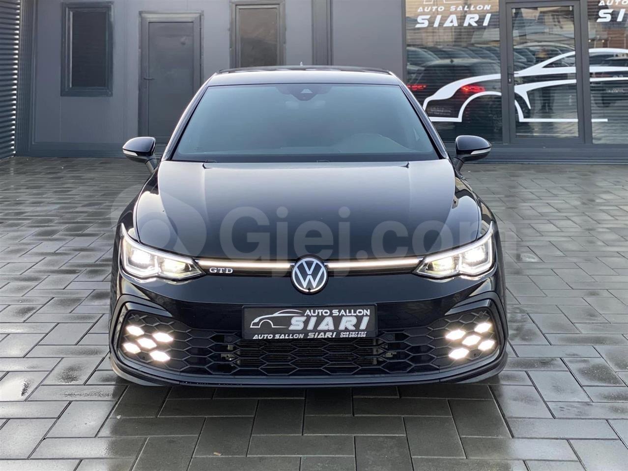 GOLF 8