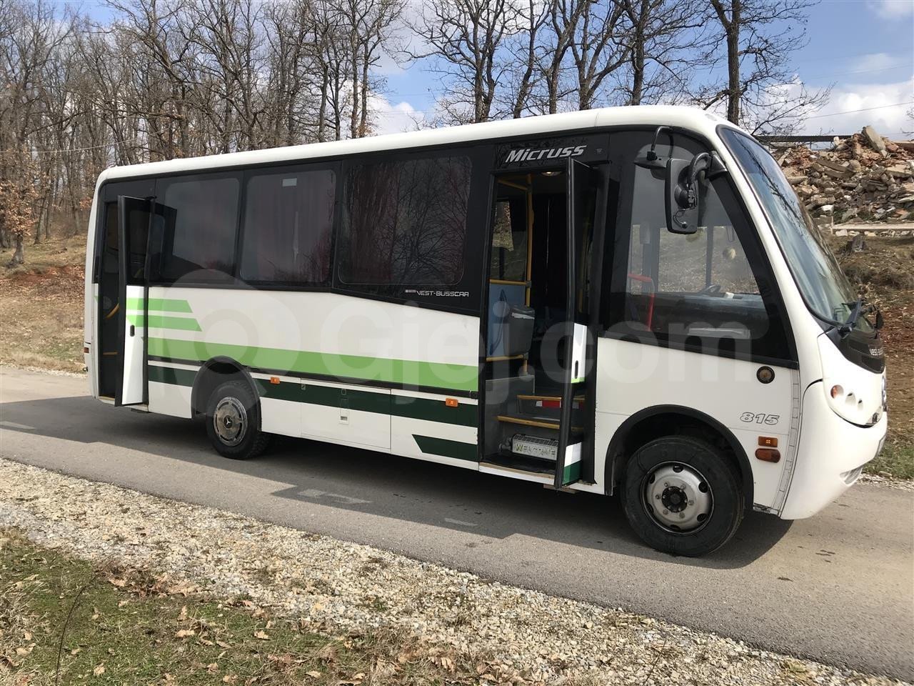 Autobus Minibus Mercedes 815