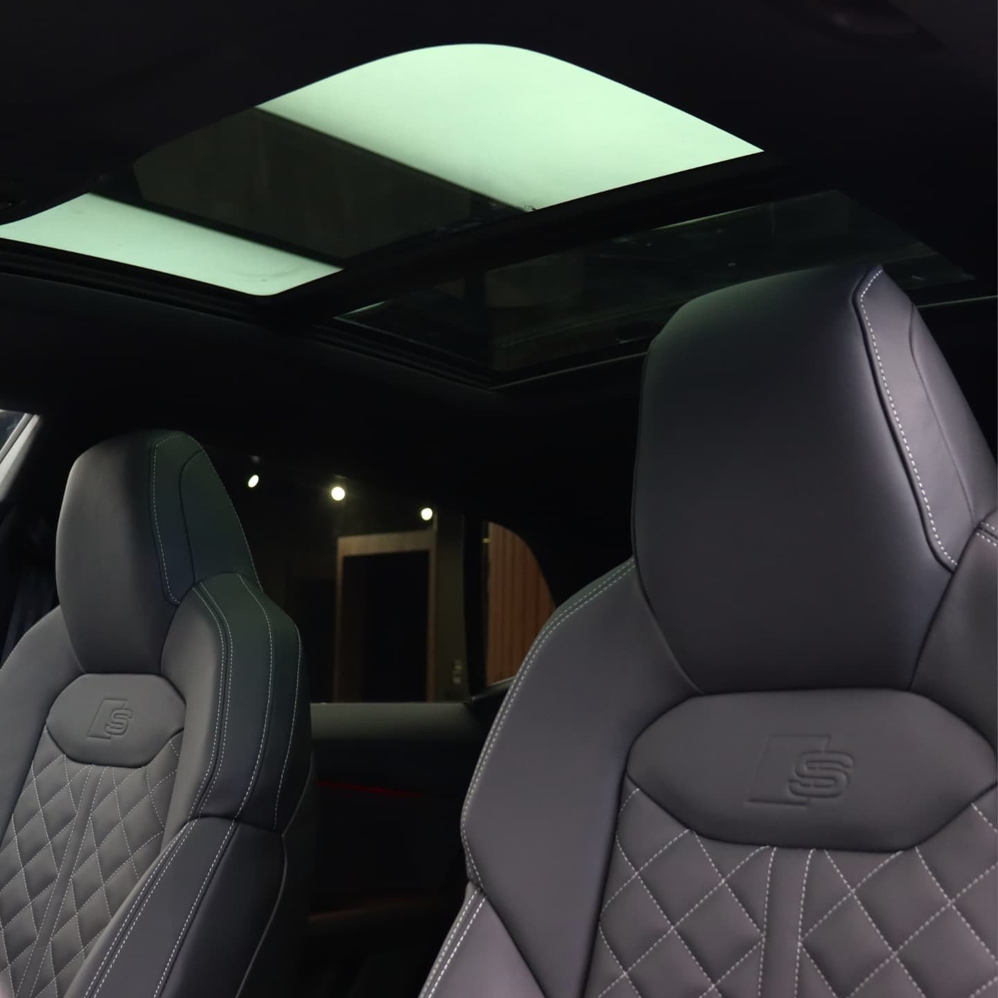 Thumbnail image 12