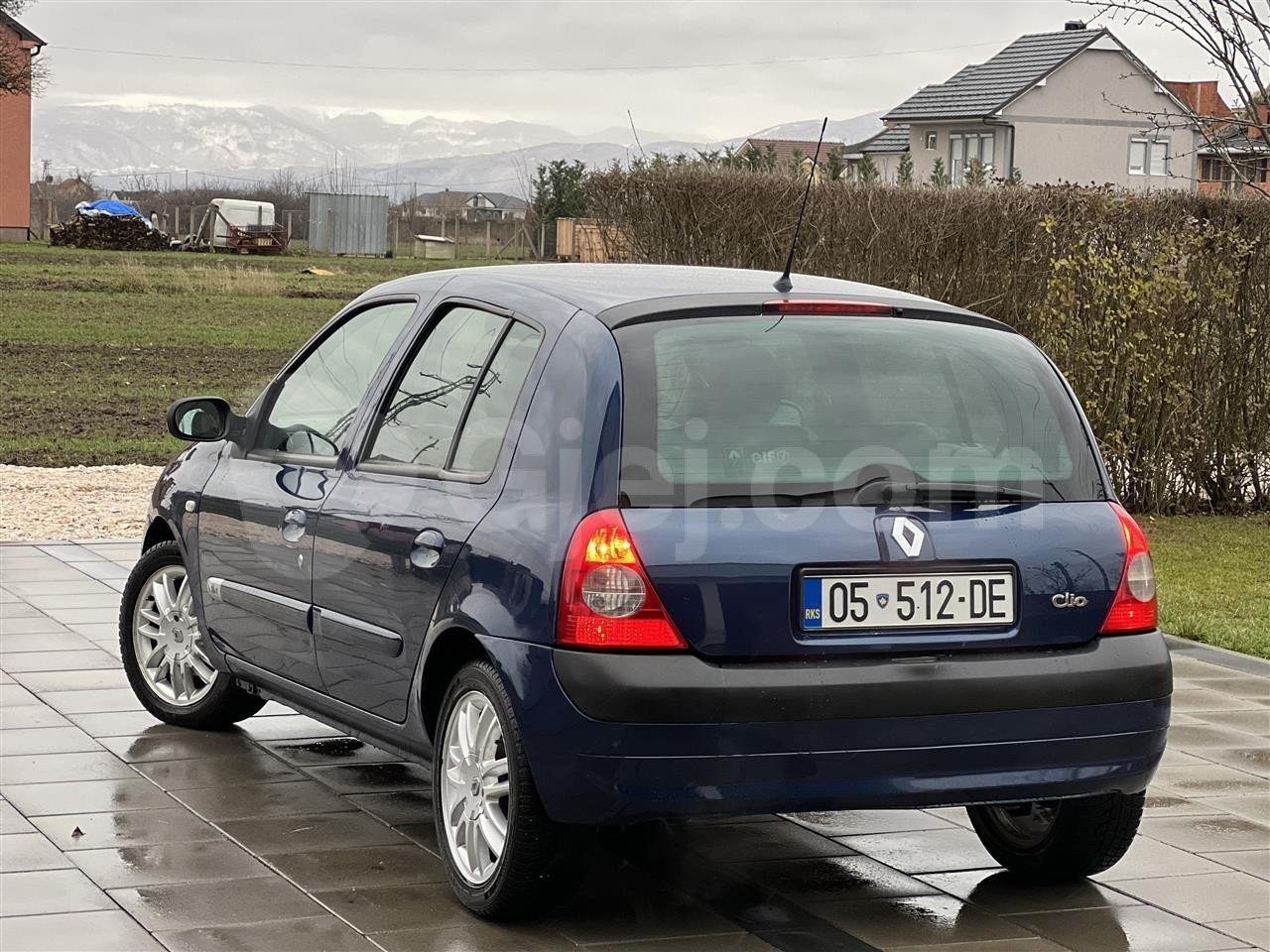 RENAULT CLIO