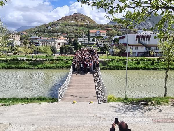 Vizitë kulturore në Shqipëri