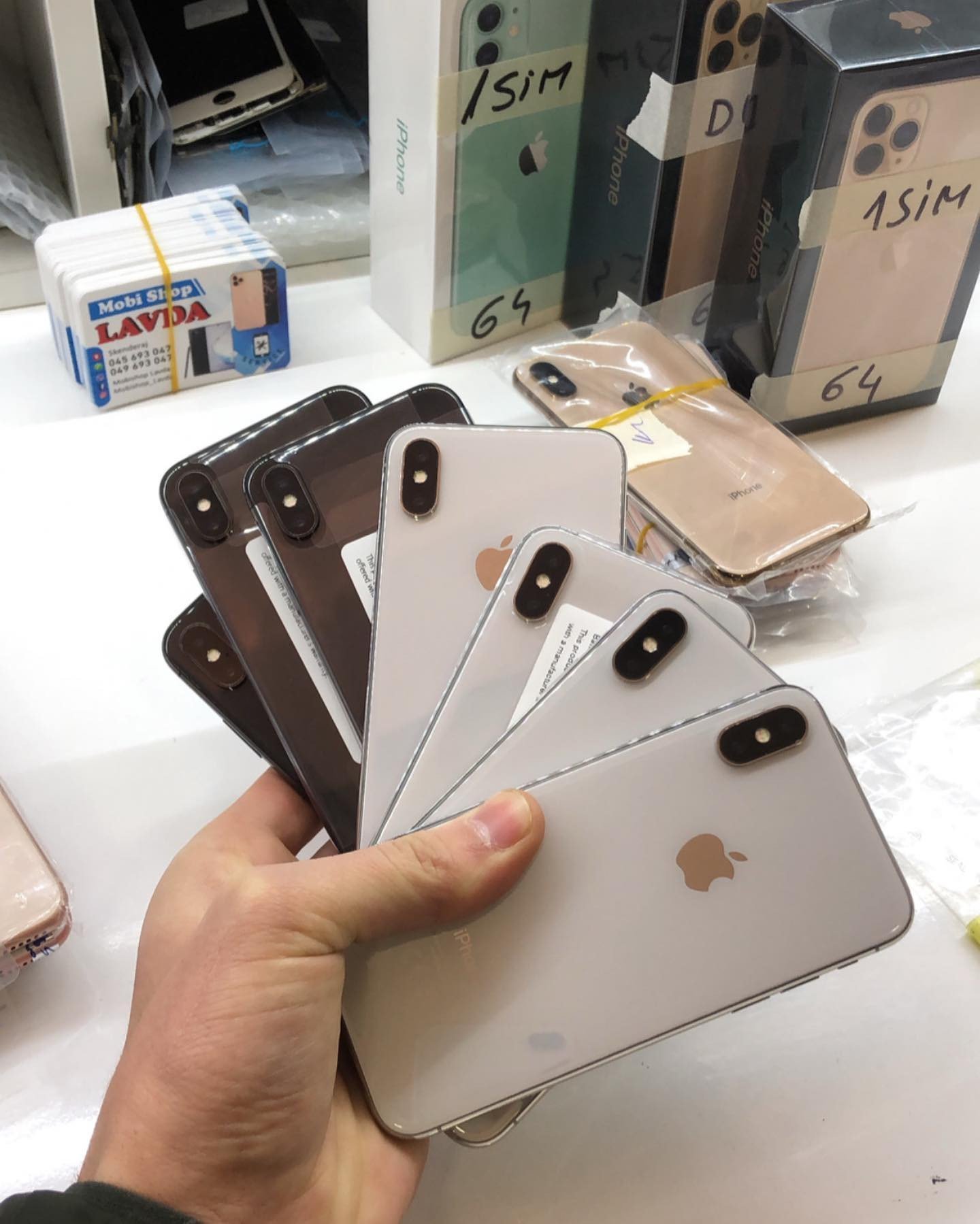 iPhone X