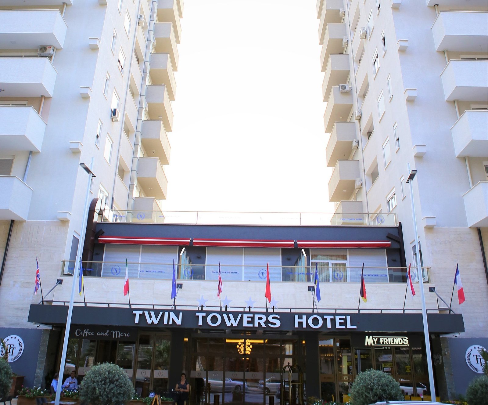 TWIN TOWERS HOTEL Shëngjin