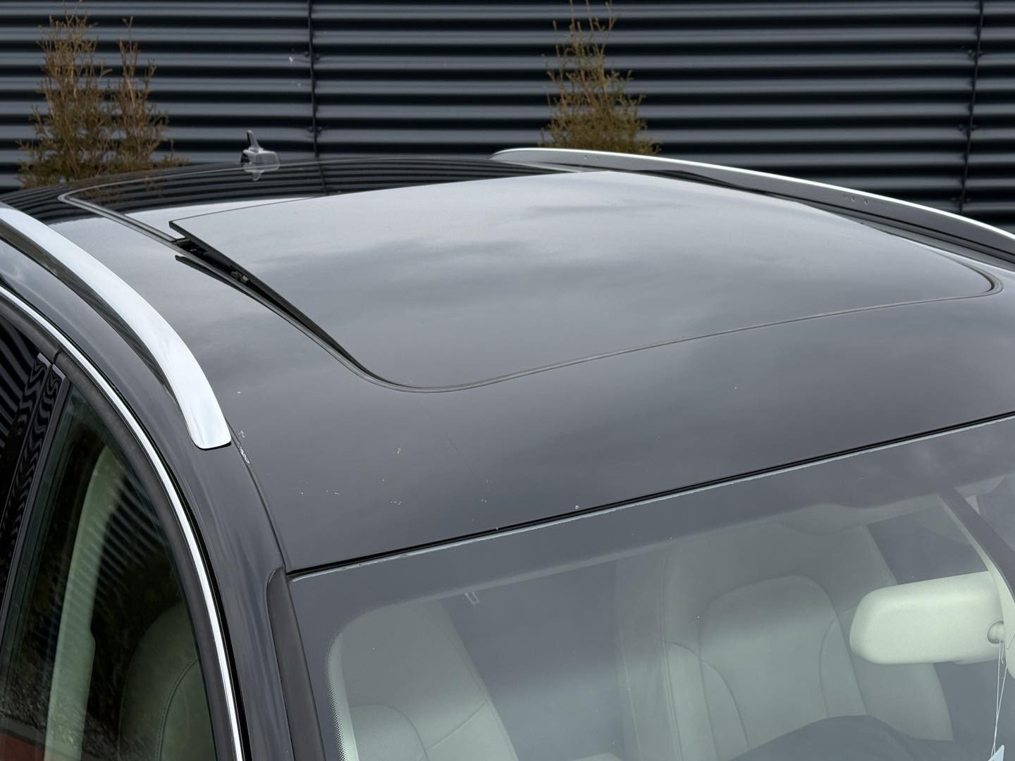 Thumbnail image 2