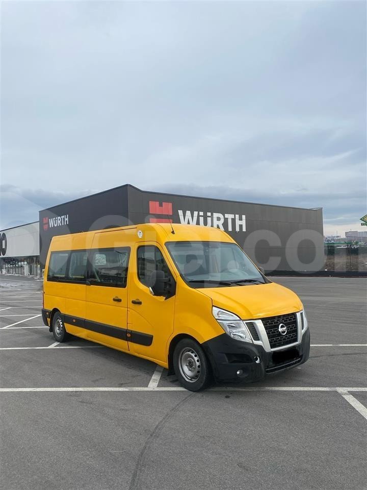 Nissan NV400