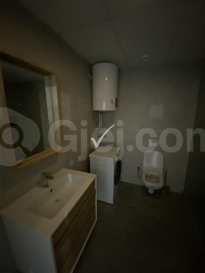 Thumbnail image 5
