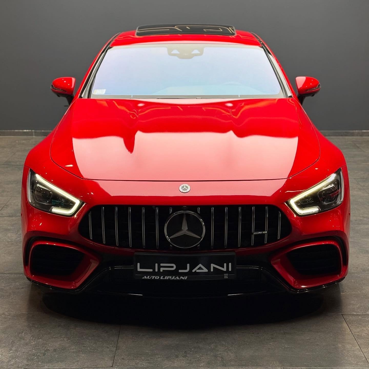 MERCEDES AMG GT