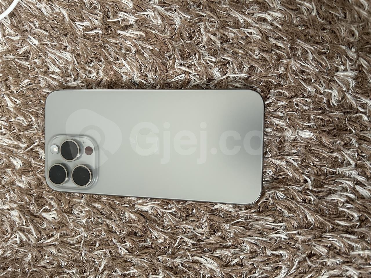 Ne shitje iphone 15 ne gjendje perfekte
