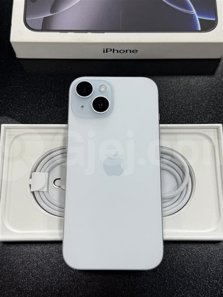 Ne shitje iphone 15 ne cmim 510Euro
